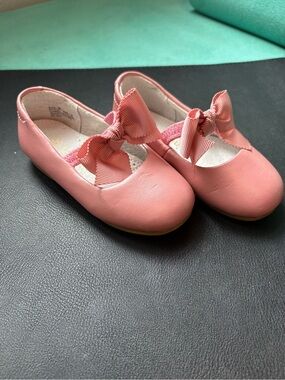 Girls Pink Bow Mary Jane Dress Shoes